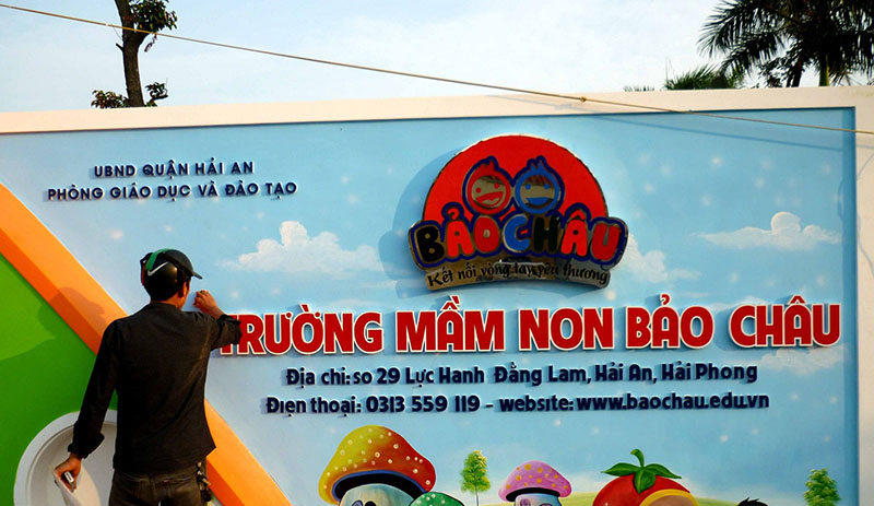 biển alu chữ nổi